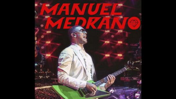 Manuel Medrano presenta álbum grabado en concierto