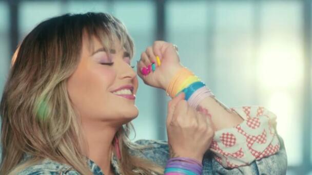 Hay nuevo EP de María José, “Ahora o nunca”