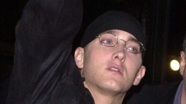 Condenan a stalker de Eminem con varias décadas de prisión