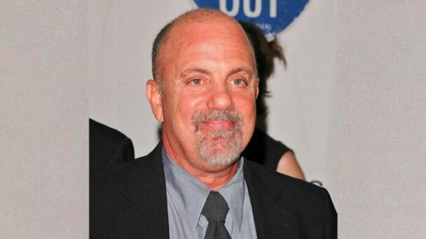 Billy Joel sorprende a conductor de bicitaxi que escuchaba su canción en Nu