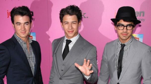 Jonas Brothers organizan reunión de “Camp Rock” con Demi Lovato y Jesse McC