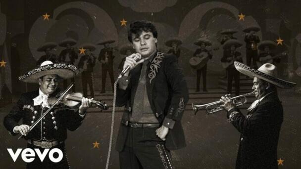 “Eterno” disco póstumo de Juan Gabriel incluye canciones inéditas