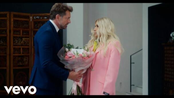 Yuri protagoniza video-novela con Gabriel Soto y su esposo en la vida real,