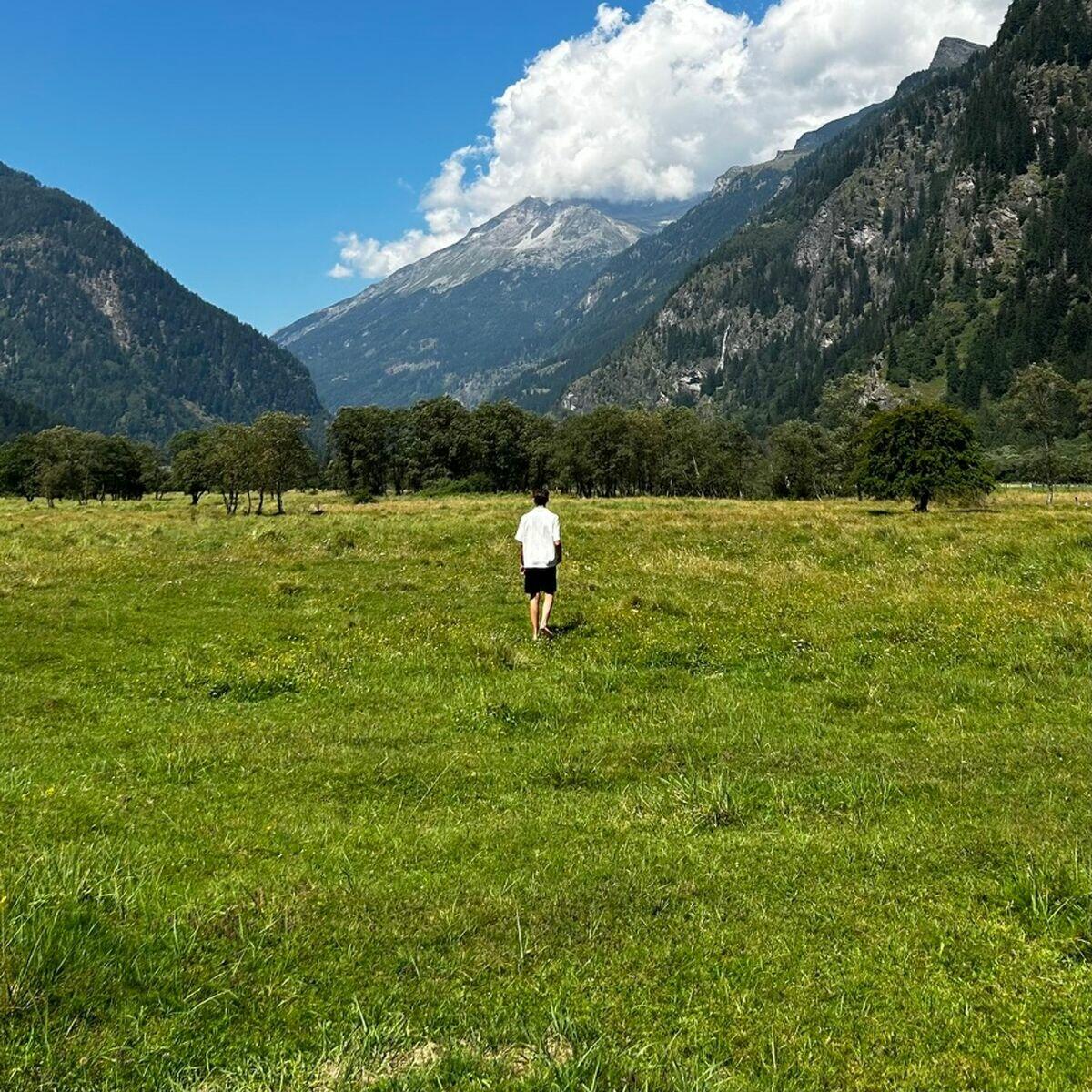 Track Image